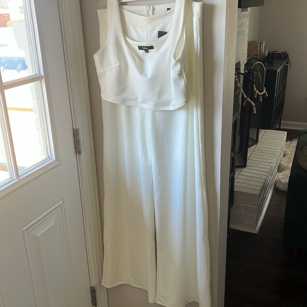 NWT lulus set !